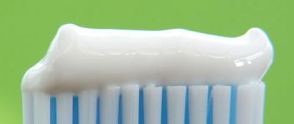 Cea mai sănătoasă pastă de dinți – Pe care ar trebui să o folosești?